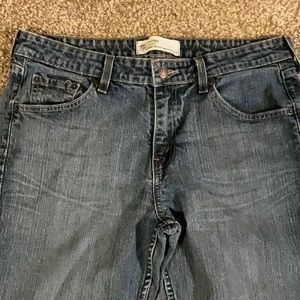 Levi Strauss  sz 12  signature, misses medium Jean's low rise bootcut.